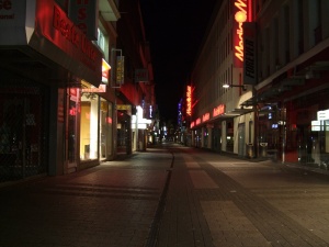 Hohe strasse nachts.jpg
